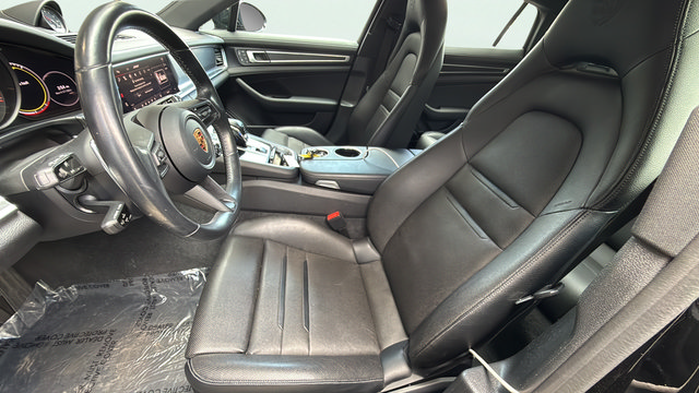 Used 2022 Porsche Panamera Platinum Edition w/ Sport Chrono Package RWD image 13