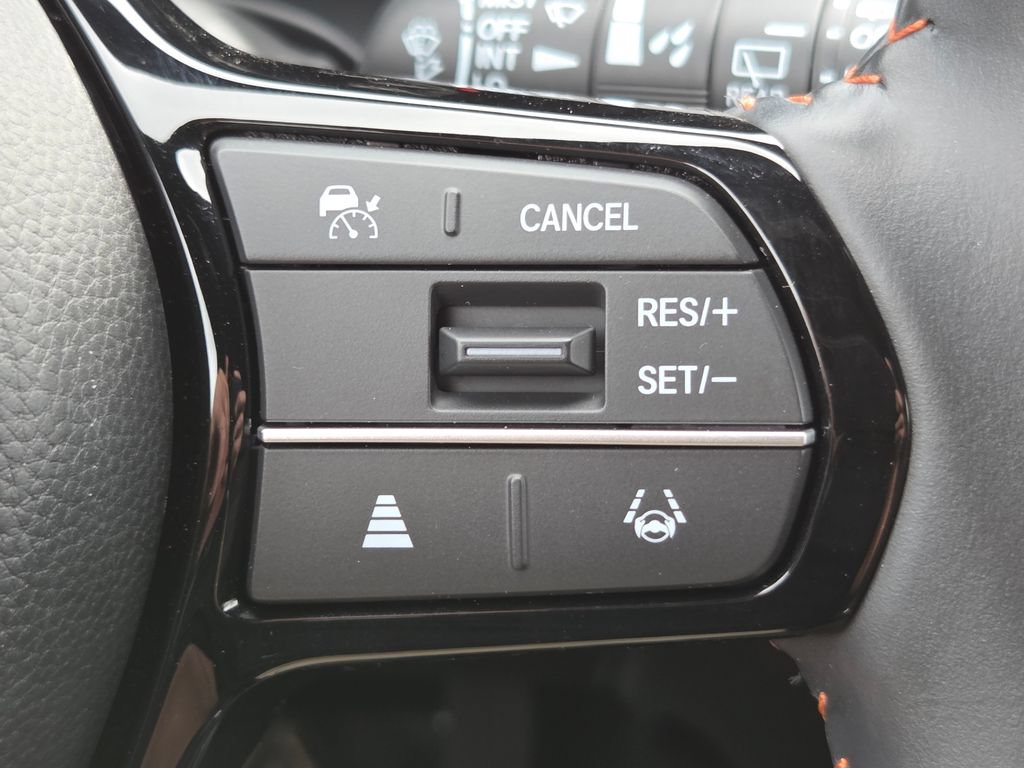 Used 2024 Honda HR-V Sport image 11