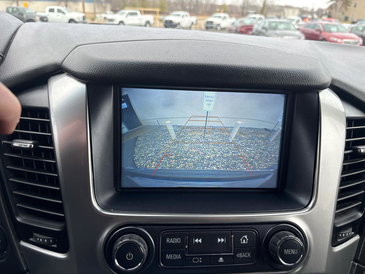 Used 2019 Chevrolet Suburban Premier AWD/4WD image 23