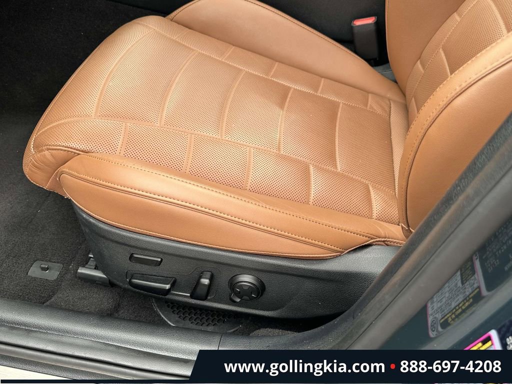 Certified 2023 Kia Stinger GT2 w/ Option Group 020 image 18
