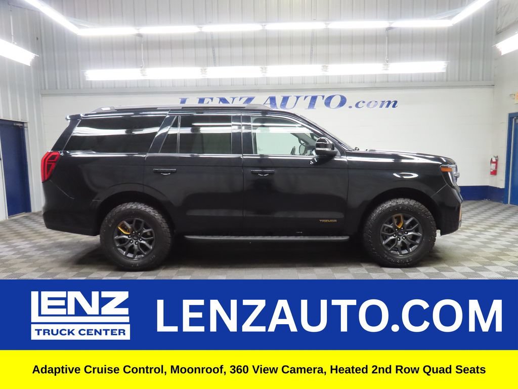 Used 2025 Ford Expedition Tremor AWD/4WD image 1