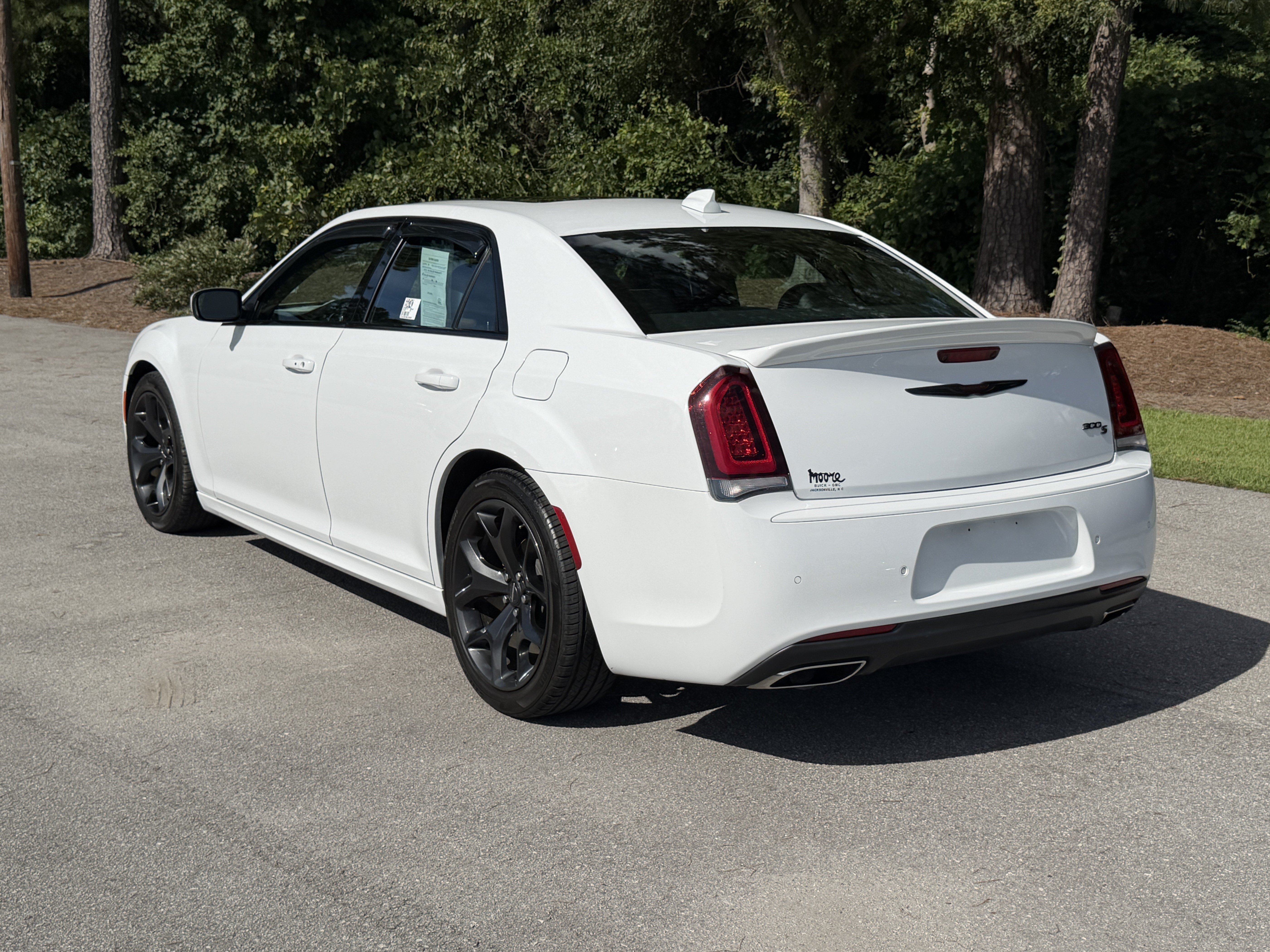 Used 2022 Chrysler 300 S RWD image 34
