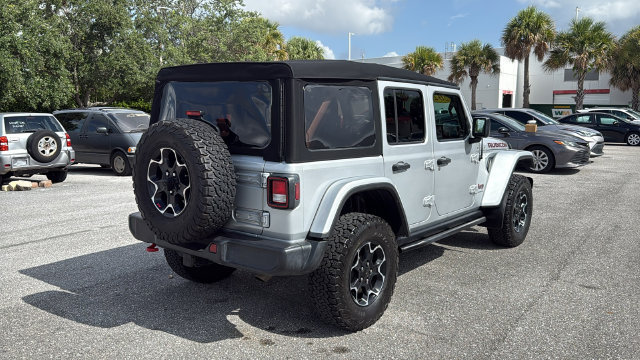Used 2023 Jeep Wrangler Unlimited Rubicon w/ Cold Weather Group AWD/4WD image 8
