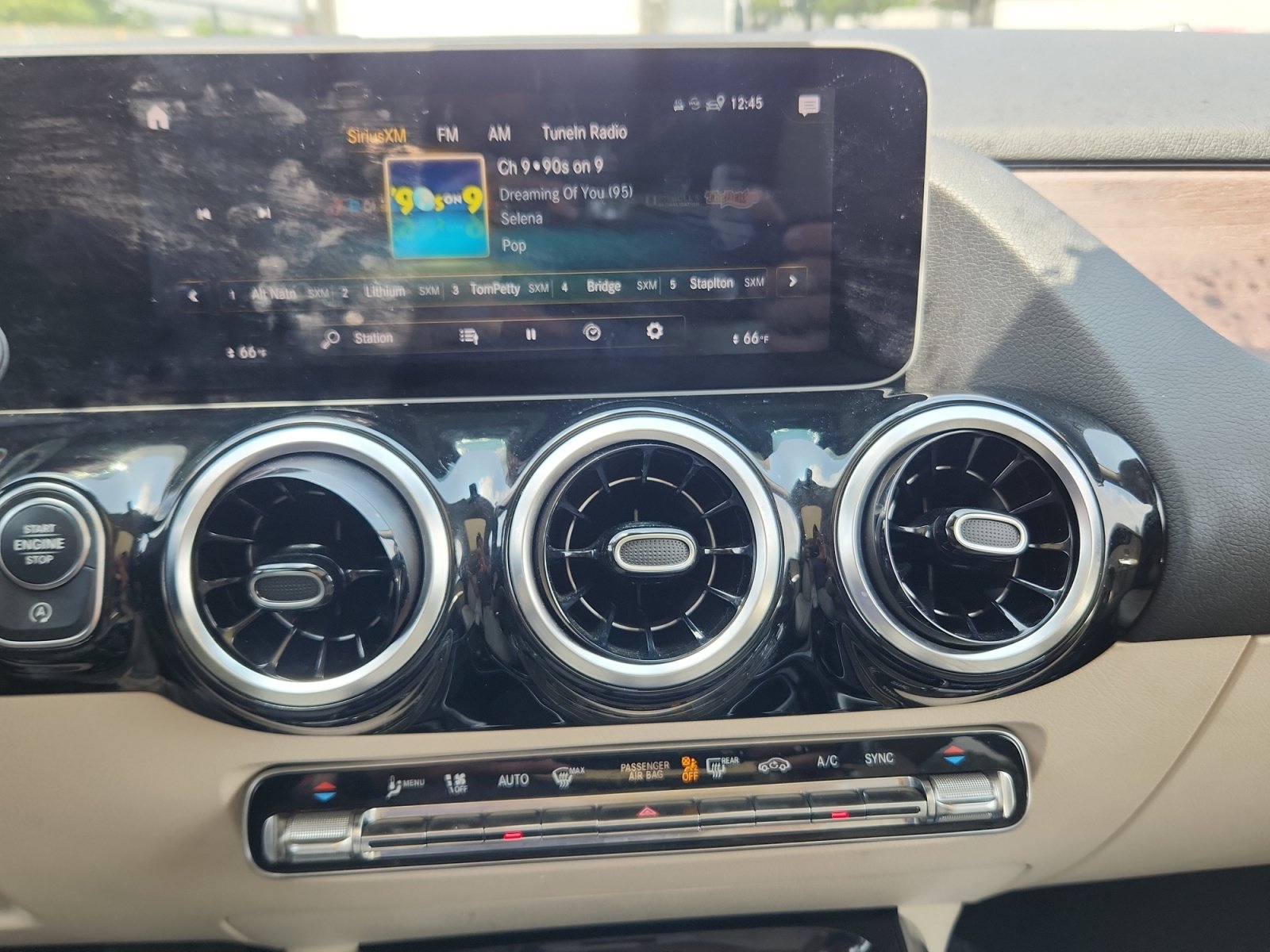 Used 2021 Mercedes-Benz GLA 250 4MATIC image 12