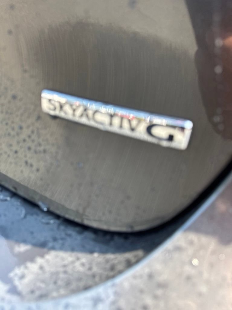 Used 2019 MAZDA MAZDA3 Hatchback FWD image 8