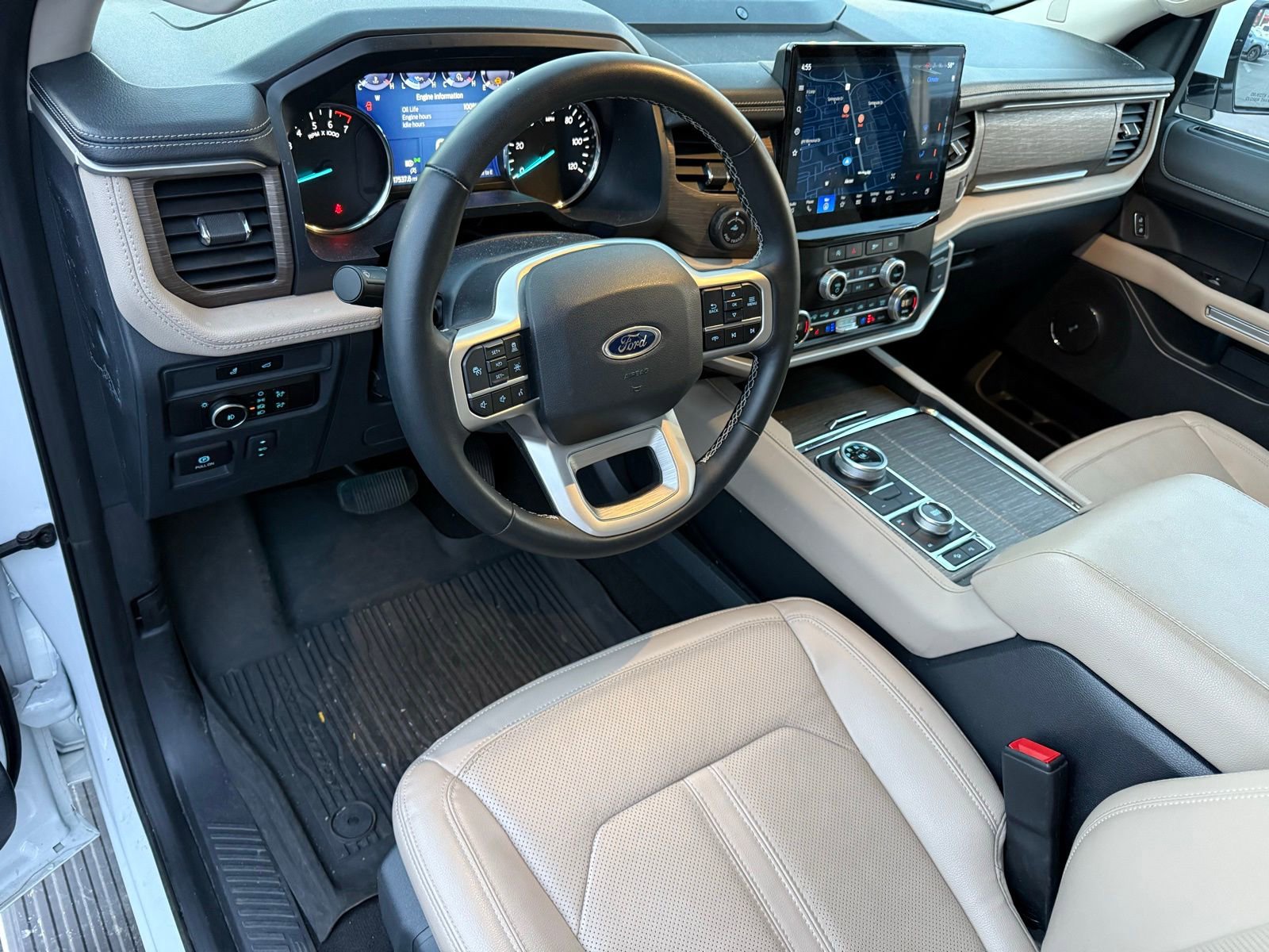 Used 2023 Ford Expedition Max Limited image 11