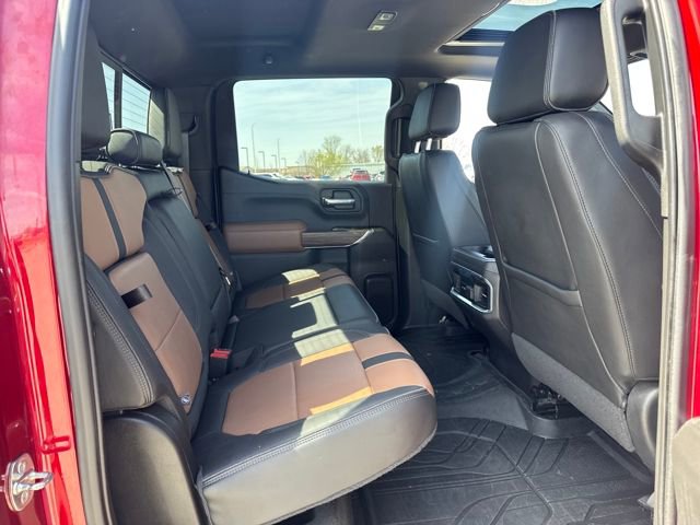 Used 2022 Chevrolet Silverado 1500 High Country w/ Technology Package image 15