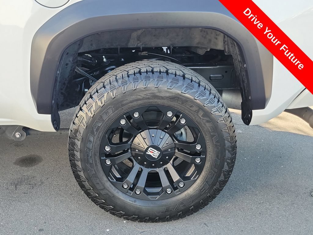 Used 2024 Toyota Tacoma TRD Off-Road w/ TRD Off Road Upgrade Package AWD/4WD image 35