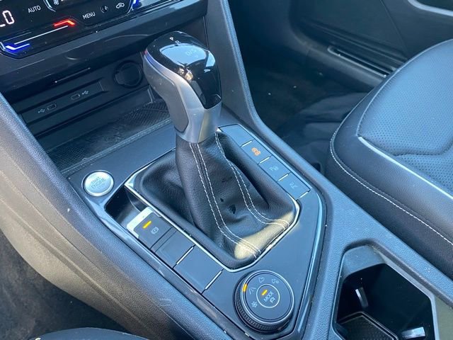 Used 2024 Volkswagen Tiguan SEL R-Line AWD/4WD image 23