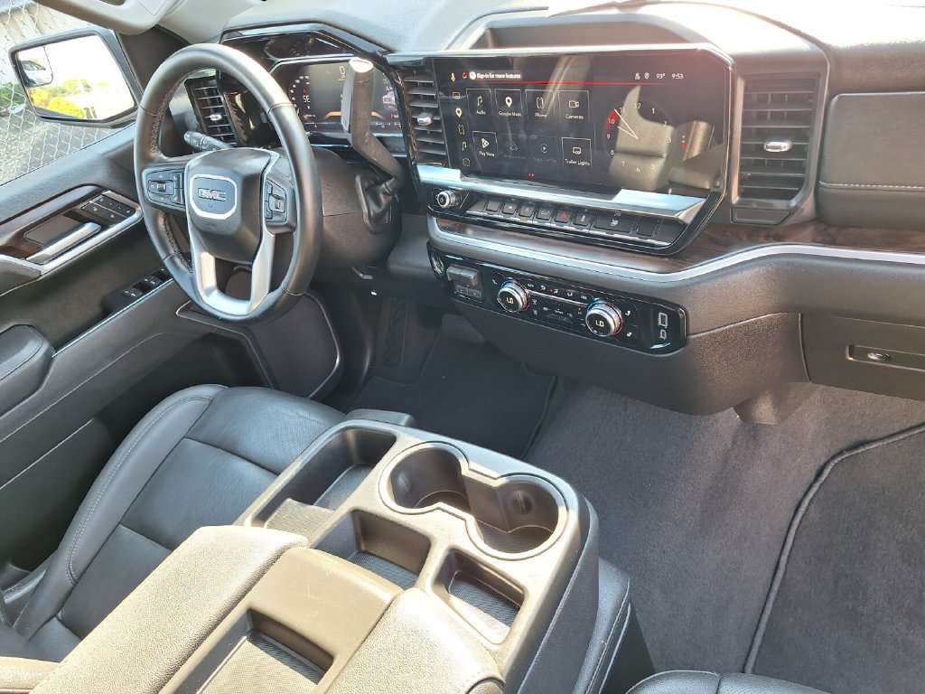 Used 2026 GMC Sierra 1500 SLT AWD/4WD image 26