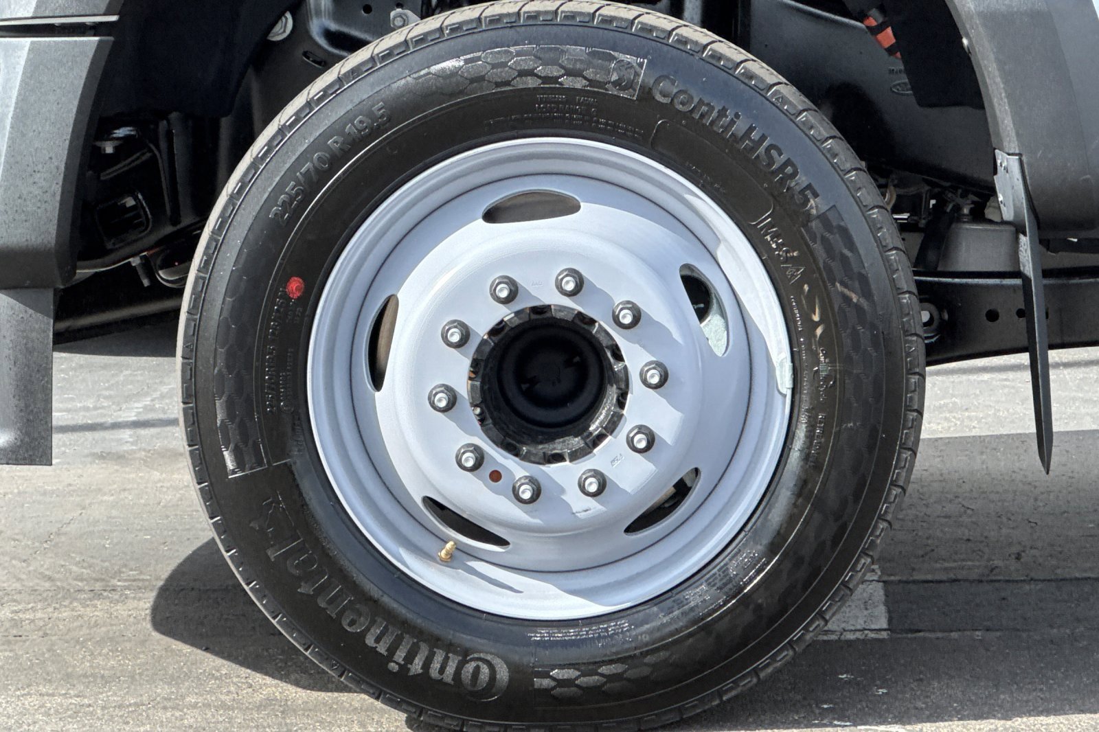 New 2025 Ford F550 2WD Regular Cab Super Duty image 20