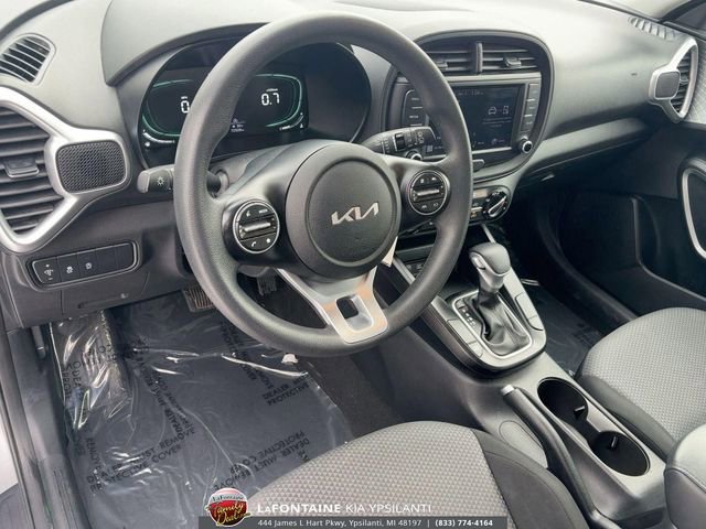 Used 2023 Kia Soul LX w/ Option Group 015 image 11