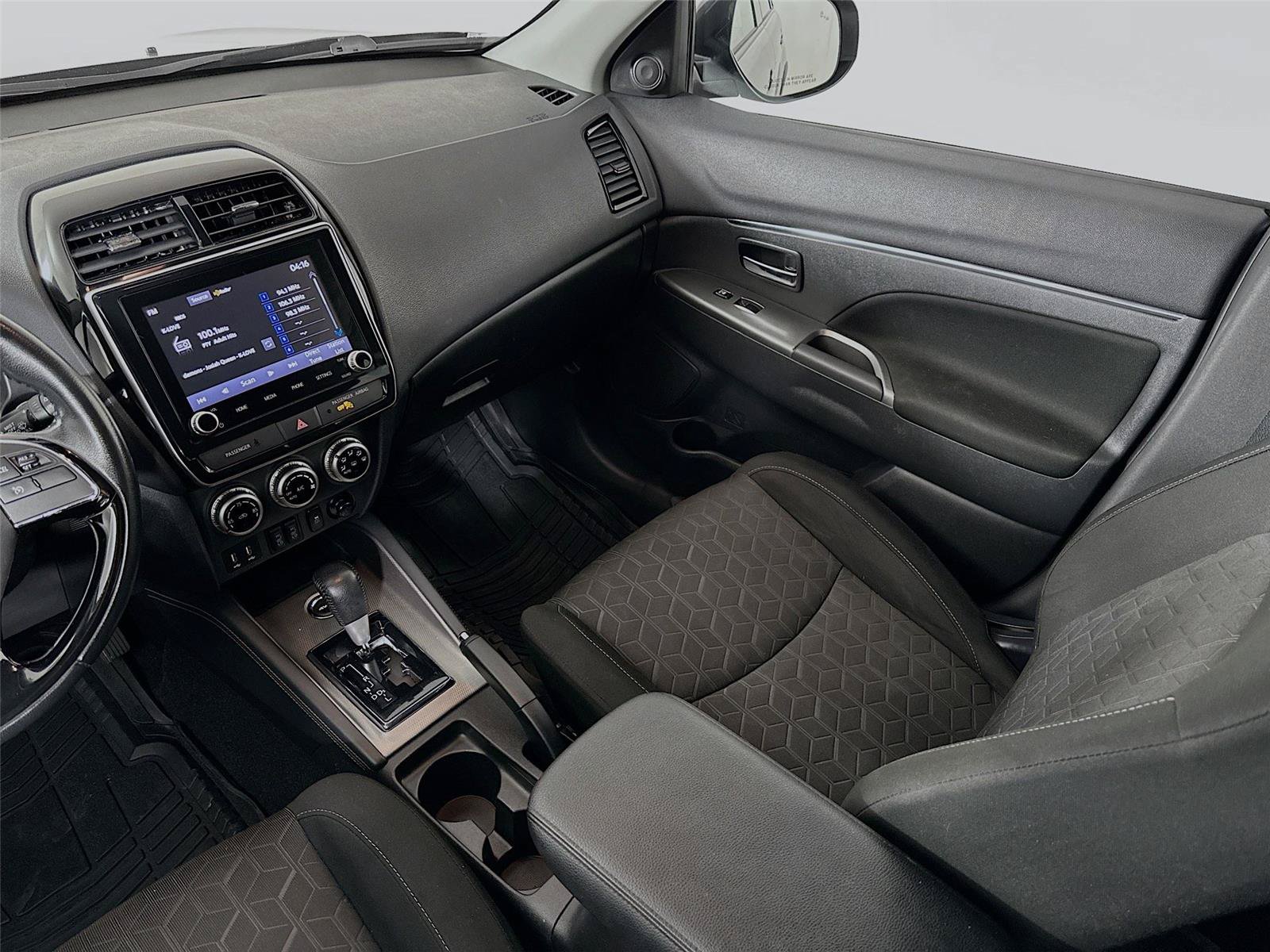 Used 2021 Mitsubishi Outlander Sport SE AWD/4WD image 24