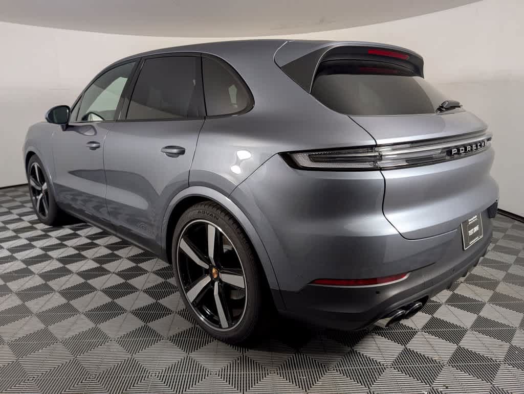 New 2026 Porsche Cayenne S AWD/4WD image 3