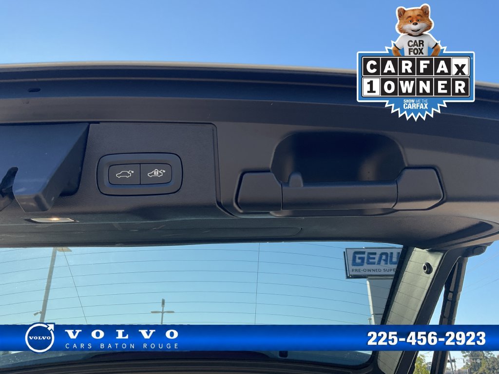 Used 2024 Volvo XC60 B5 Plus w/ Protection Package Premier AWD/4WD image 11