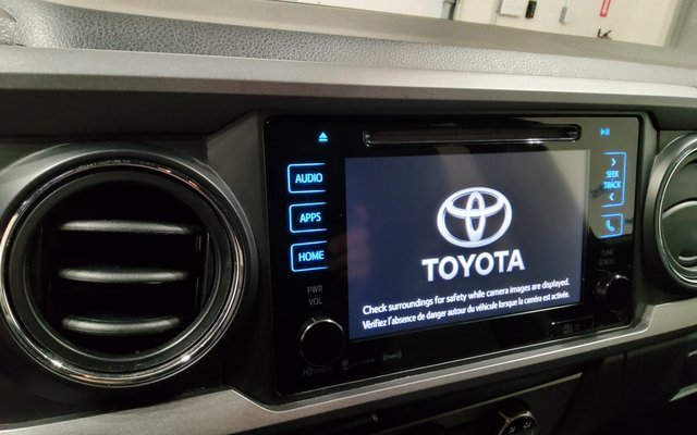 Used 2016 Toyota Tacoma TRD Off-Road image 21