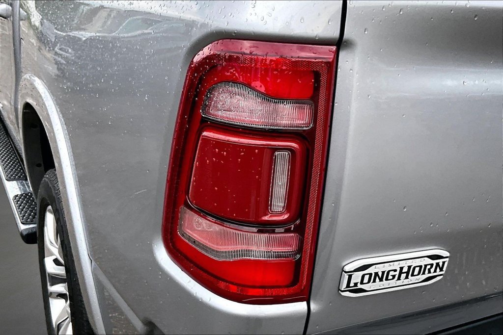 Used 2023 RAM 1500 Limited w/ Body Color Bumper Group AWD/4WD image 23