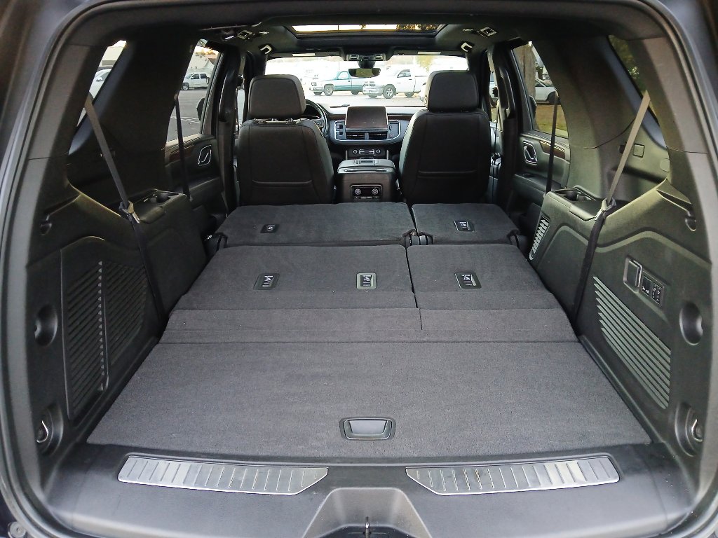 Used 2021 Chevrolet Tahoe High Country image 28