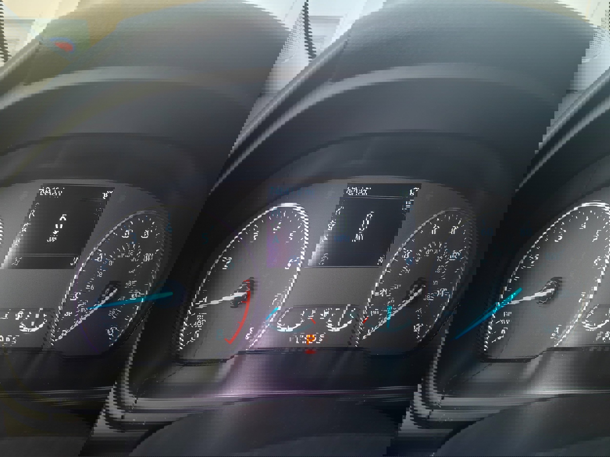 Used 2020 Ford EcoSport SE w/ SE Convenience Package image 12