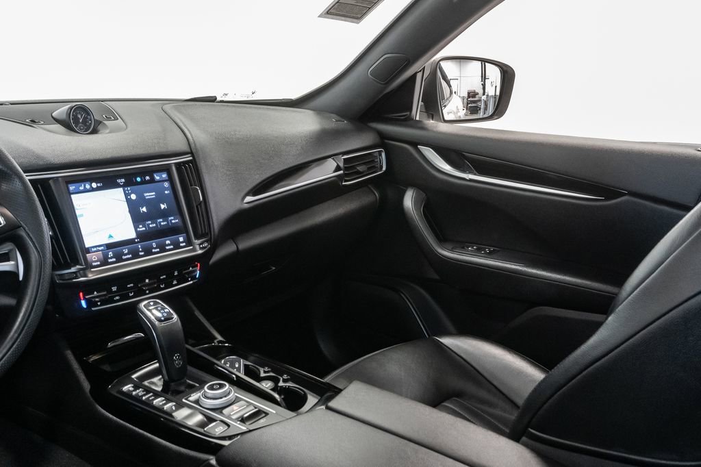 Used 2022 Maserati Levante GT image 13