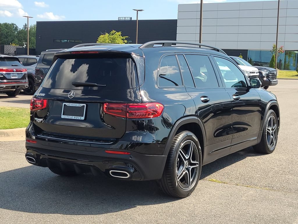 Used 2024 Mercedes-Benz GLB 250 image 5