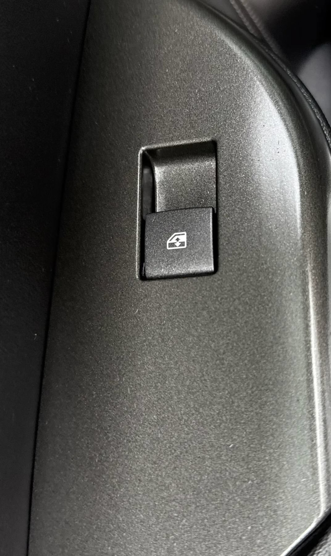 Used 2012 Cadillac SRX Luxury AWD/4WD image 32