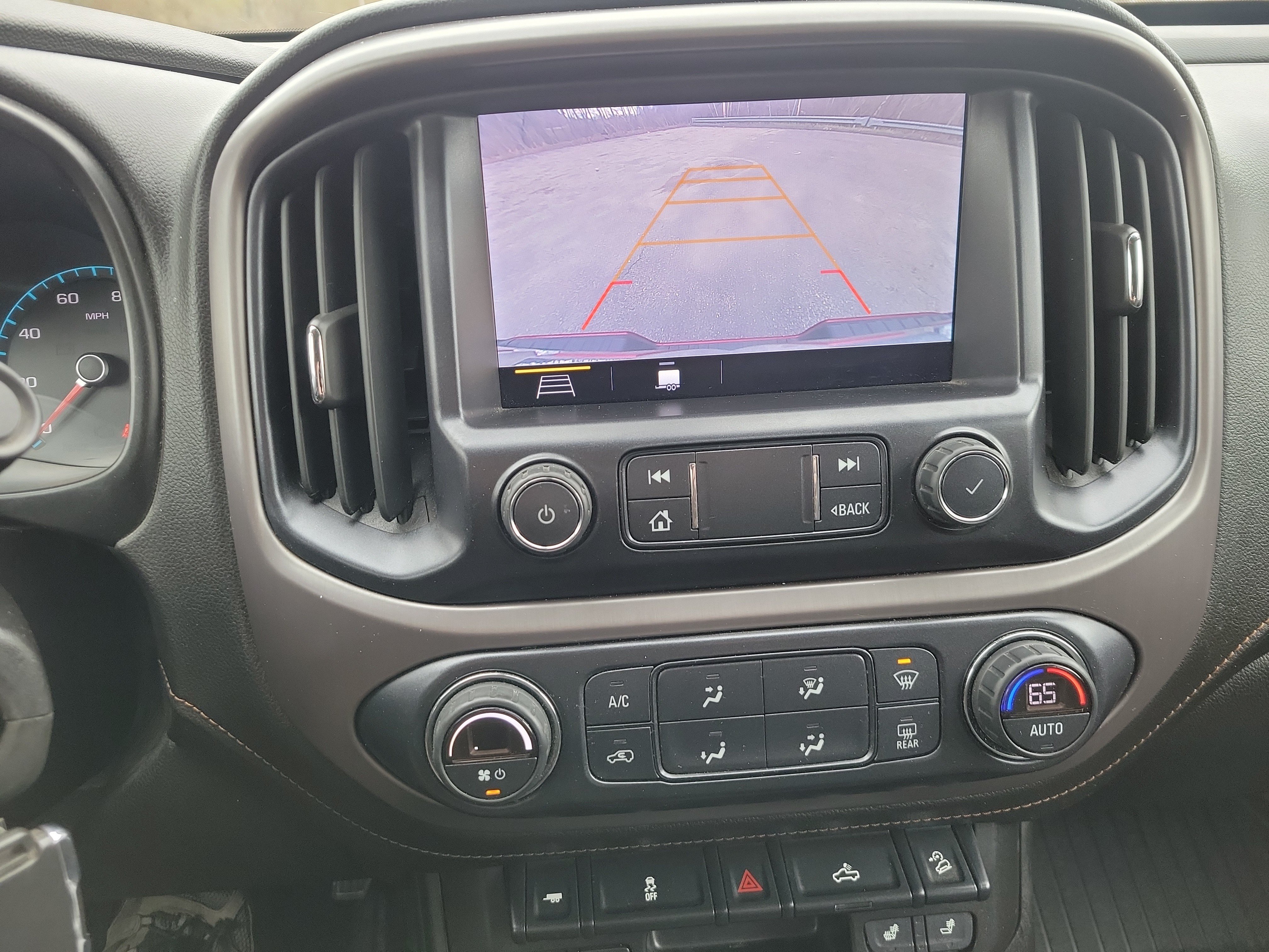 Used 2021 GMC Canyon AT4 w/ Trailering Package AWD/4WD image 26