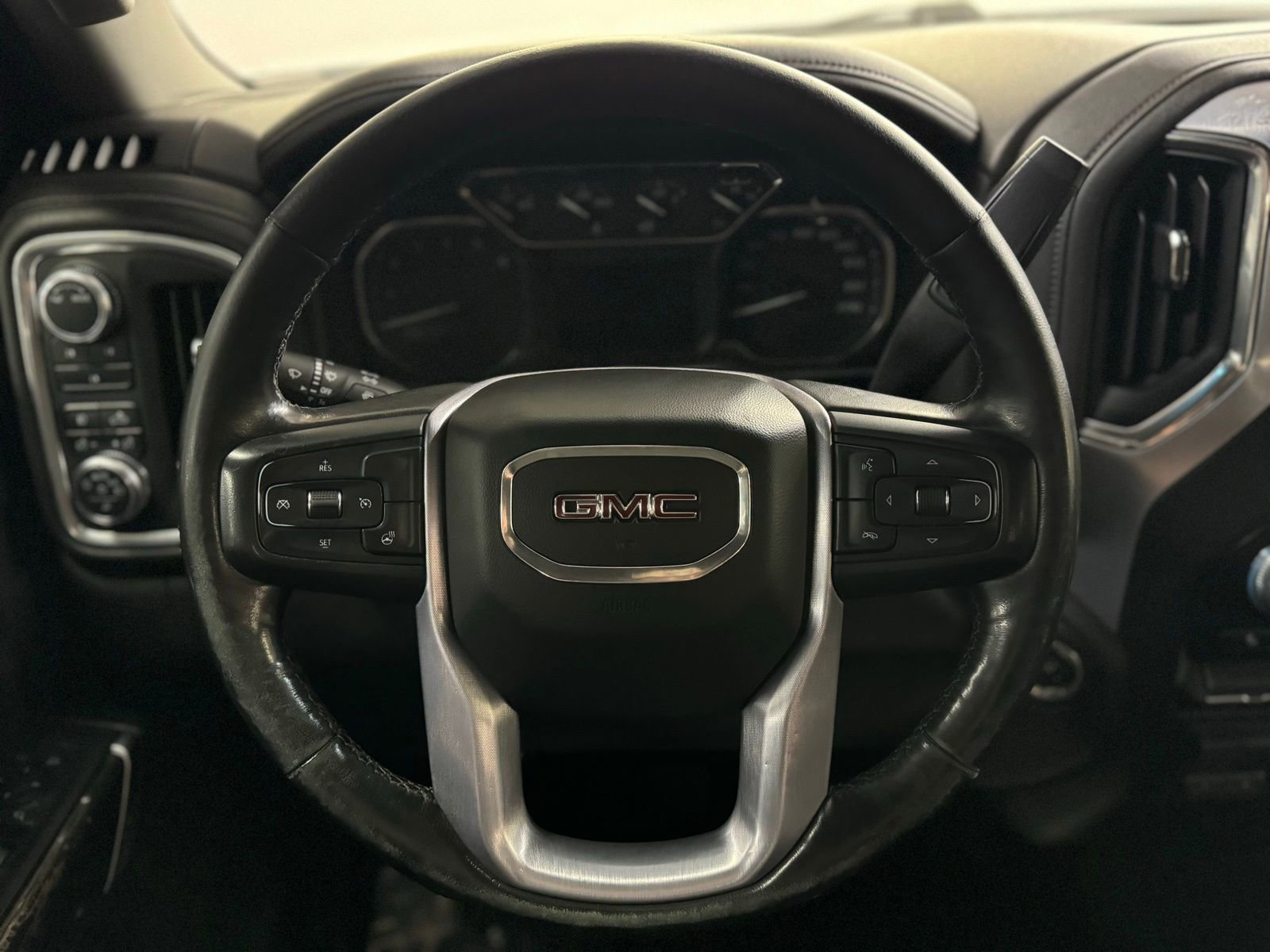 Used 2020 GMC Sierra 3500 SLE w/ SLE Convenience Package image 19