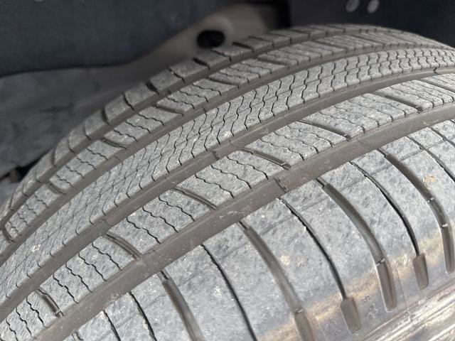 Used 2018 GMC Yukon XL SLT image 16