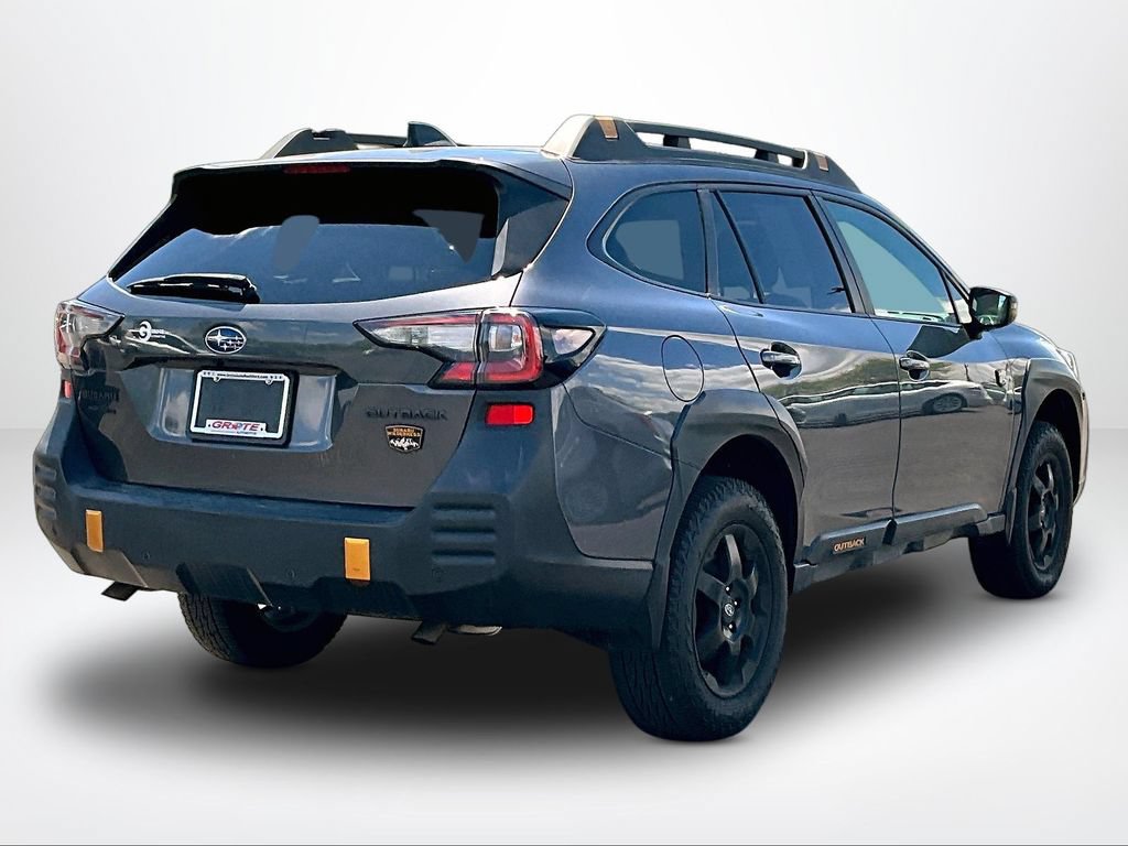 Used 2022 Subaru Outback Wilderness AWD/4WD image 3