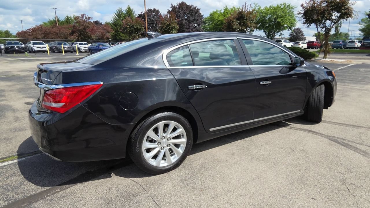 Used 2015 Buick LaCrosse FWD image 8