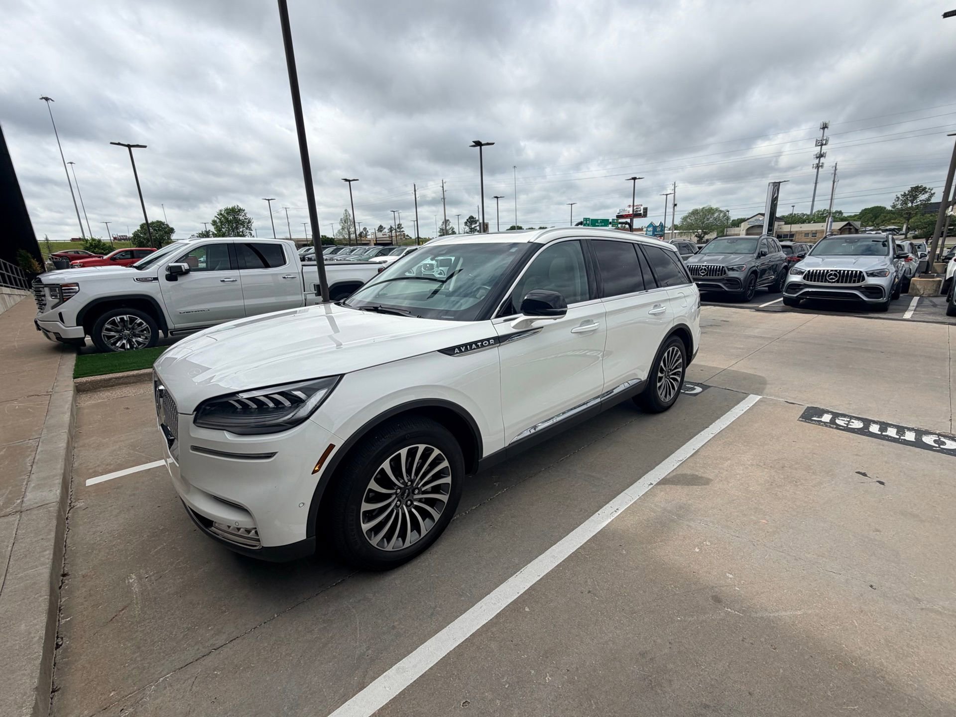 Used 2020 Lincoln Aviator Reserve w/ Equipment Group 201A