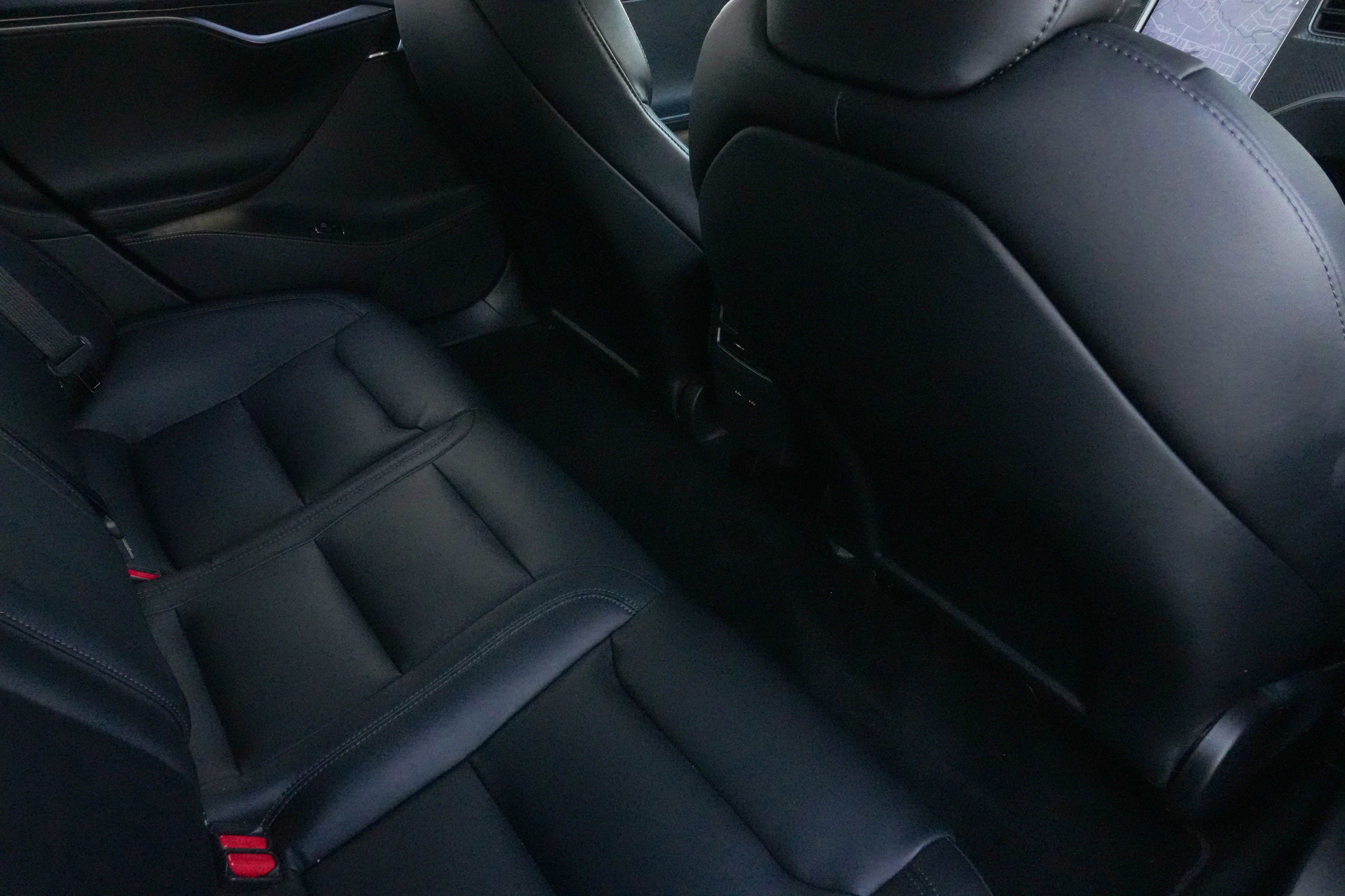 Used 2020 Tesla Model S Long Range Plus image 30