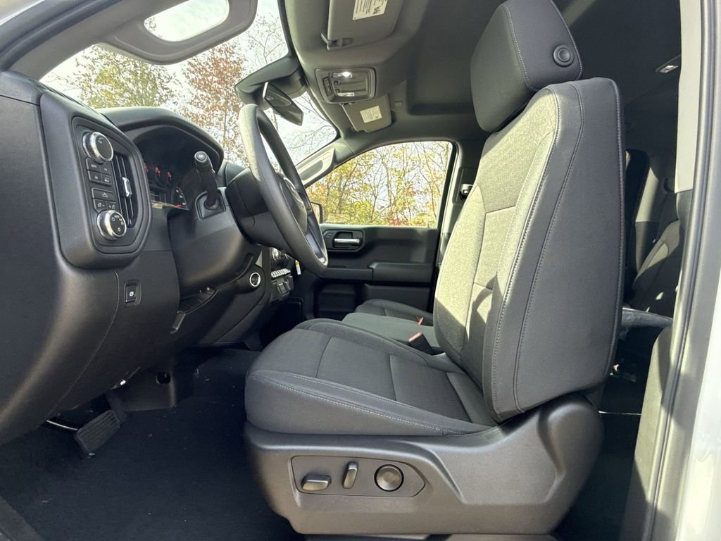 New 2026 GMC Sierra 1500 Pro image 13