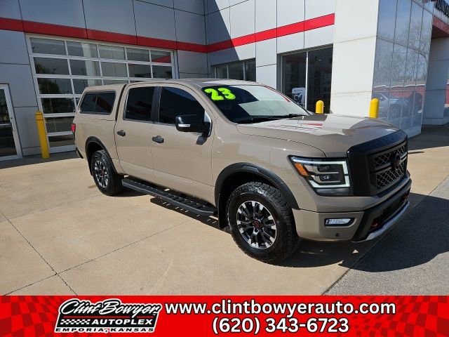 Used 2023 Nissan Titan PRO-4X w/ Pro-4x Convenience Package image 8