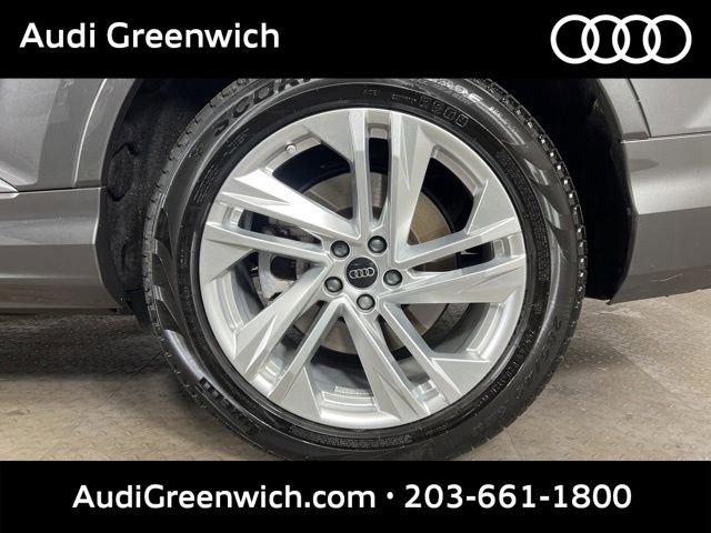Certified 2023 Audi Q7 2.0T Premium w/ Convenience Package AWD/4WD image 6