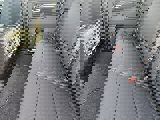 New 2026 GMC Sierra 2500 SLT w/ SLT Convenience Package image 20