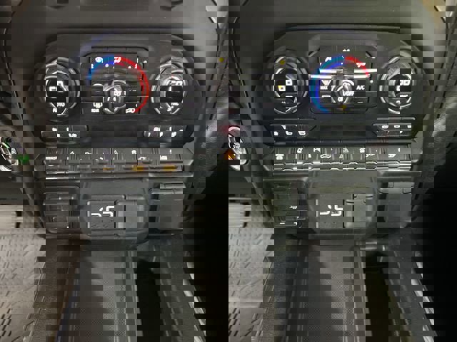 Certified 2021 Chevrolet Silverado 3500 High Country image 18