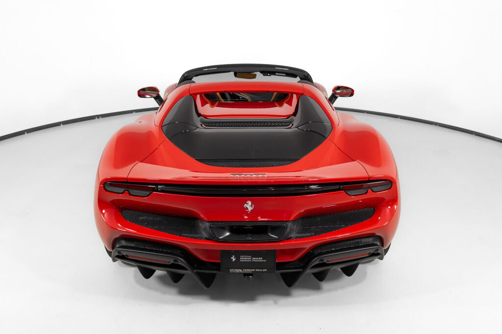 Used 2025 Ferrari 296 GTS RWD image 7