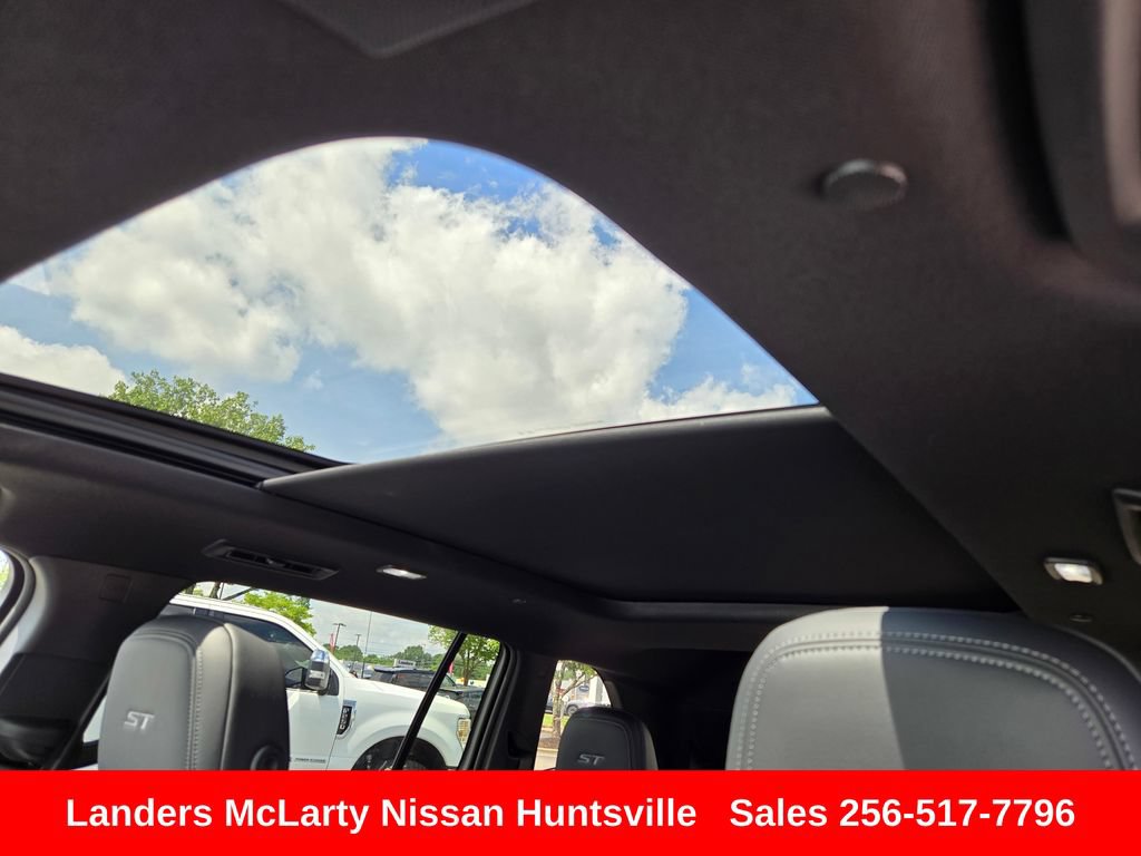 Used 2026 Buick Enclave Sport Touring w/ Power Package FWD image 19