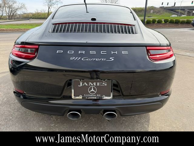 Used 2017 Porsche 911 Carrera S image 5