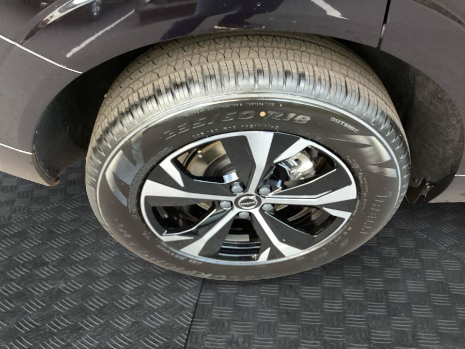 New 2027 Volvo XC60 B5 Core AWD/4WD image 23
