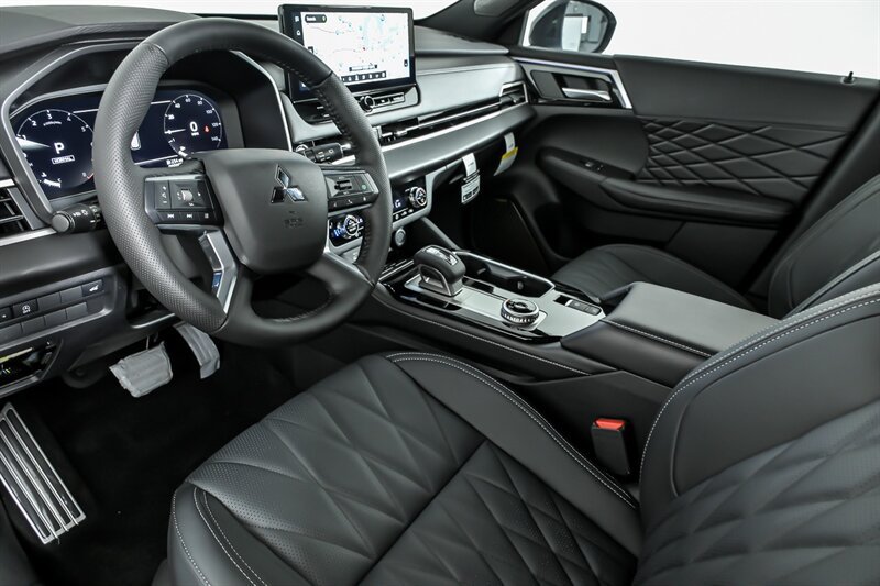 New 2026 Mitsubishi Outlander SEL Black Edition AWD/4WD image 12
