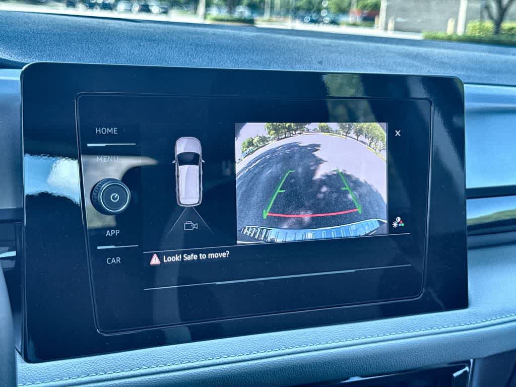 New 2026 Volkswagen Taos S FWD image 19