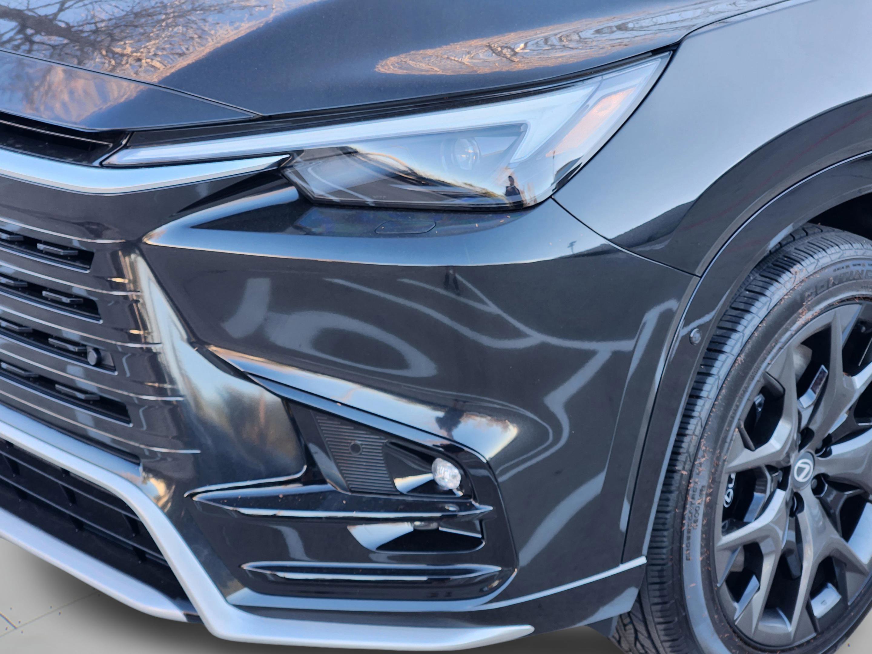 New 2026 Lexus TX 500h AWD image 5