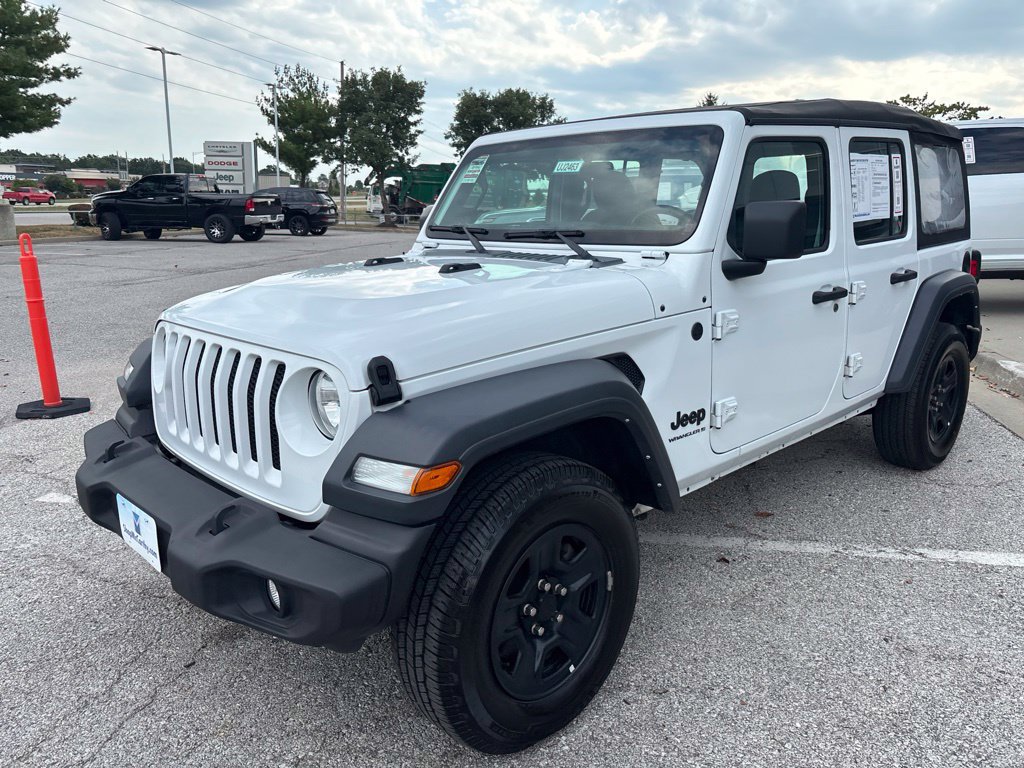 Used 2023 Jeep Wrangler Unlimited Sport AWD/4WD image 8