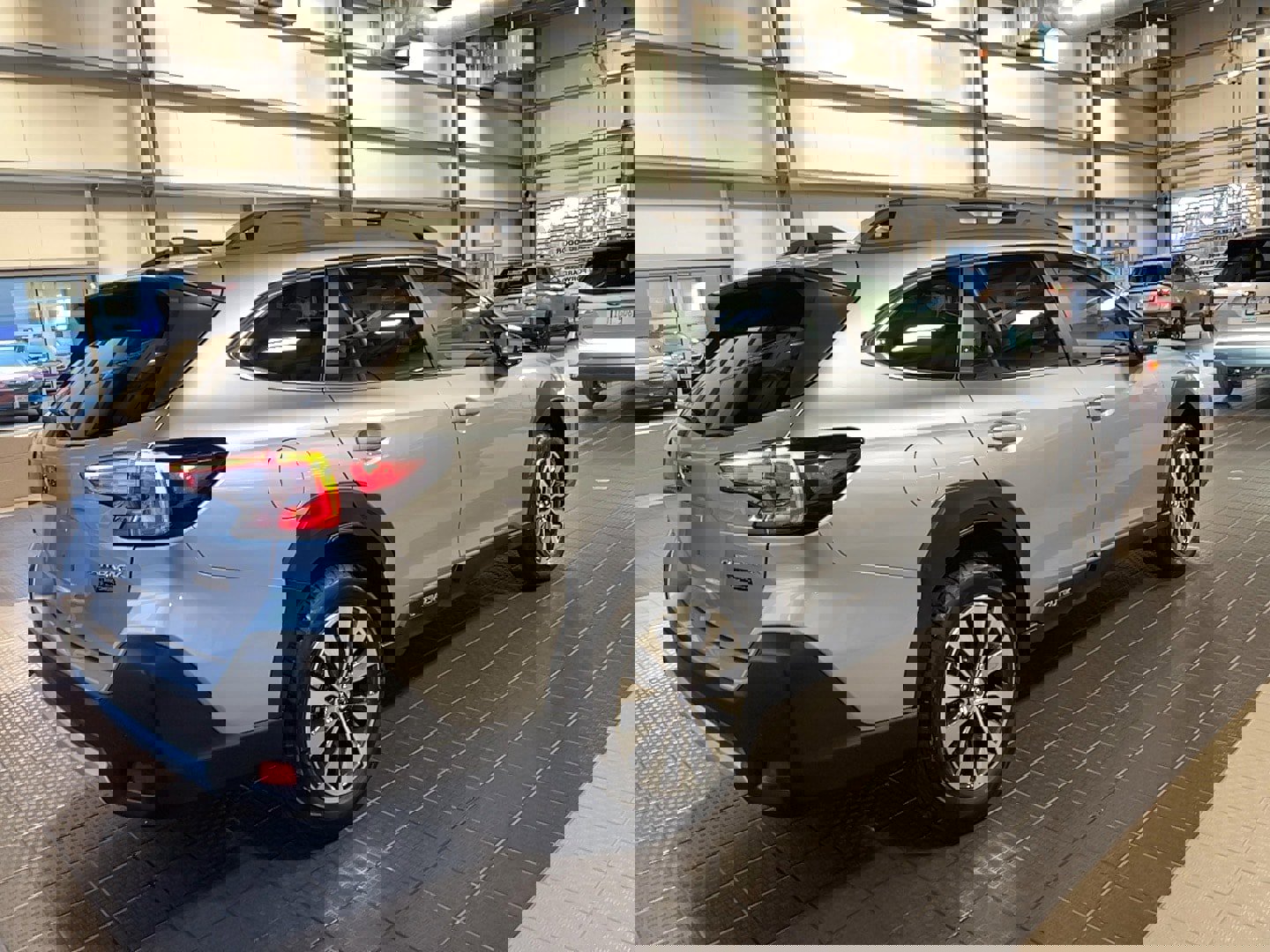 Used 2024 Subaru Outback Limited image 24