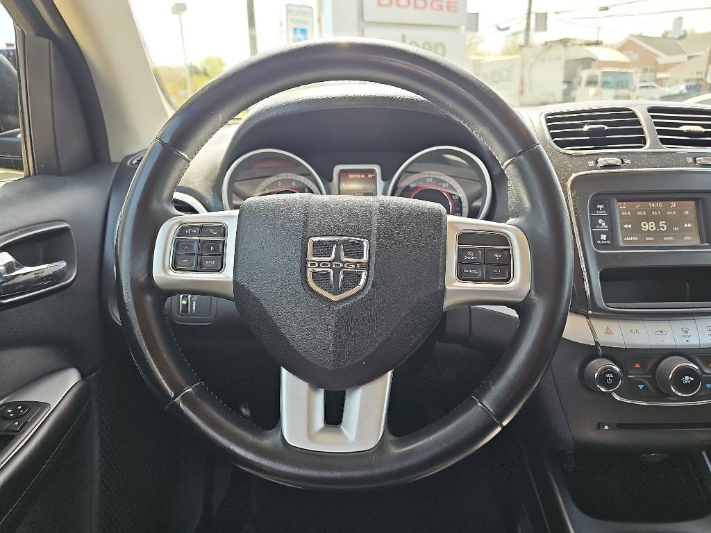 Used 2018 Dodge Journey SE AWD/4WD image 20