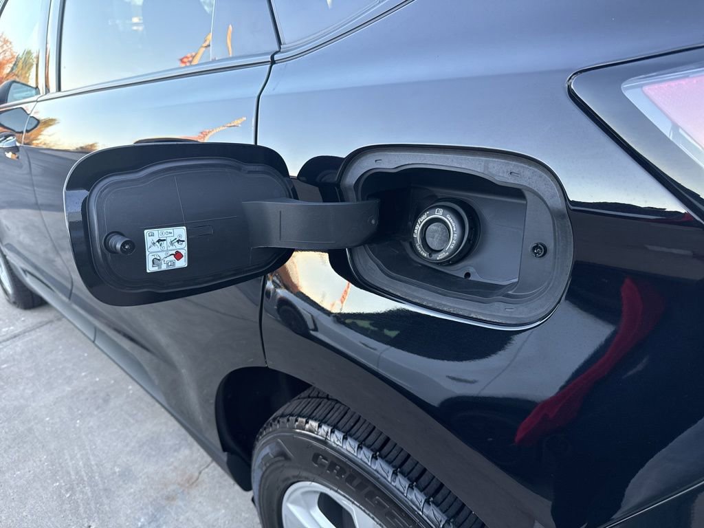 Certified 2022 Ford Edge SE w/ Cargo Accessory Package image 14