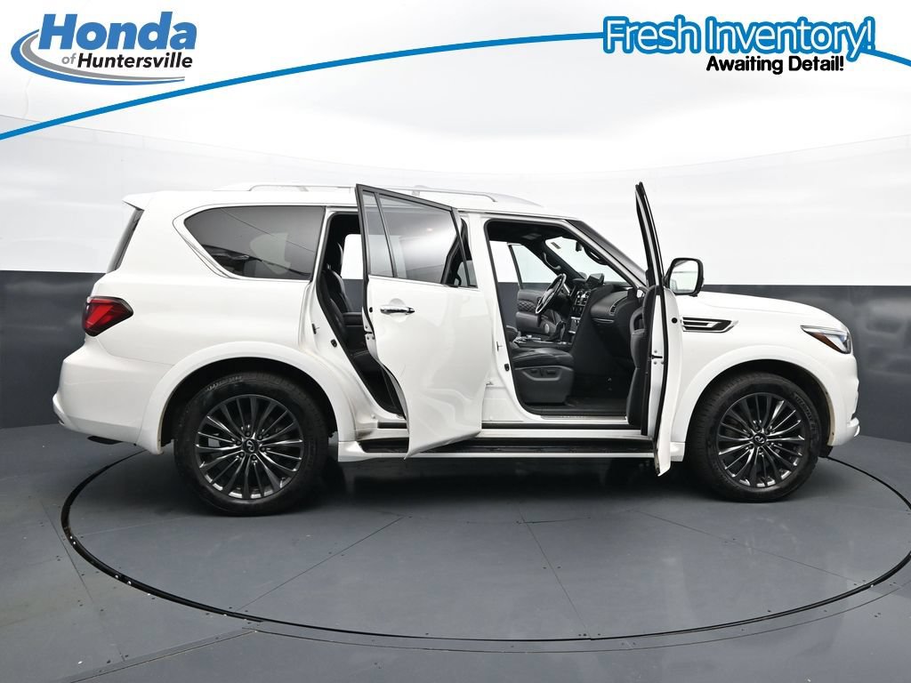 Used 2024 INFINITI QX80 Sensory AWD/4WD image 40